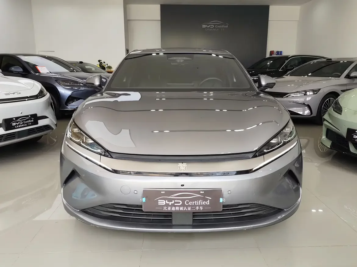 BYD Qin L EV