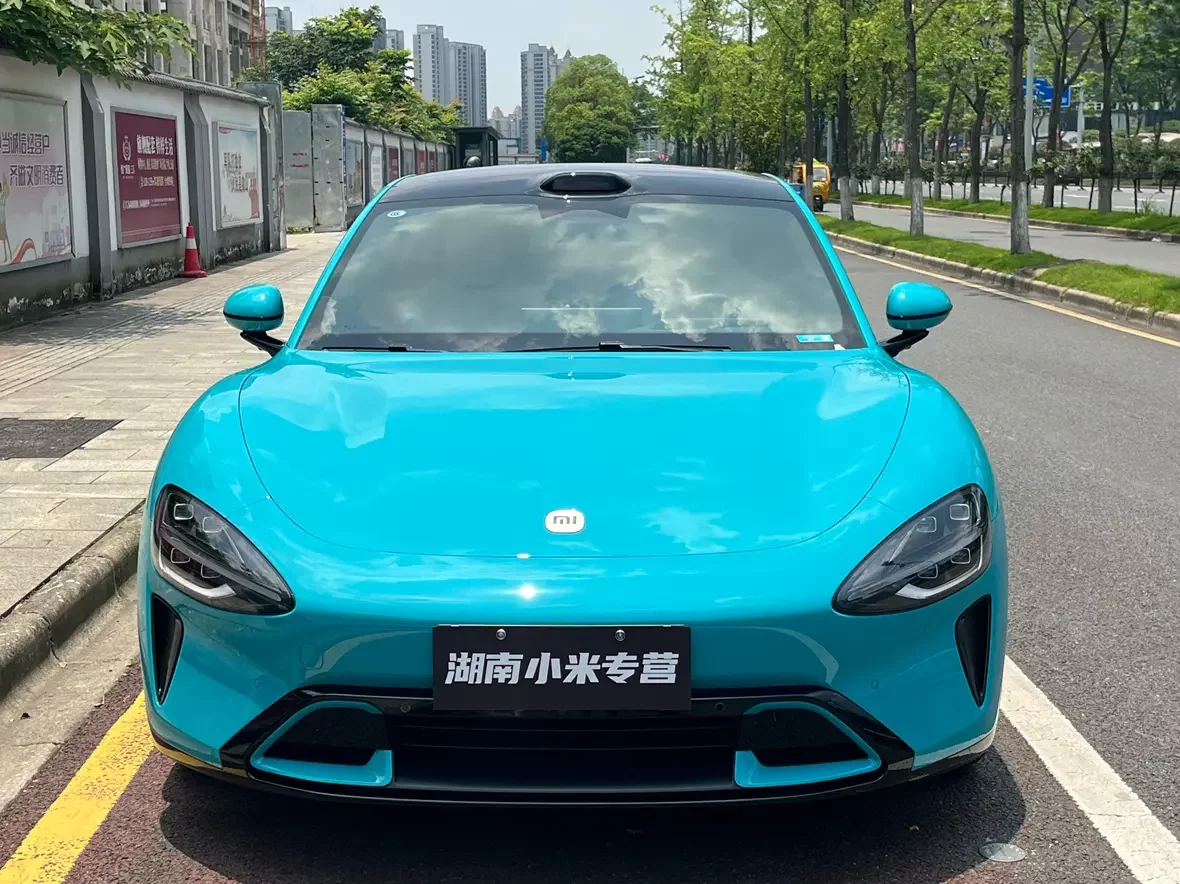 Xiaomi car Xiaomi SU7  из Китая