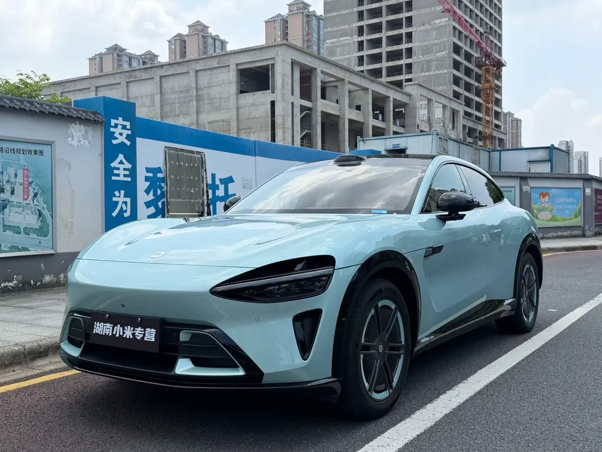 Xiaomi car Xiaomi YU7  из Китая