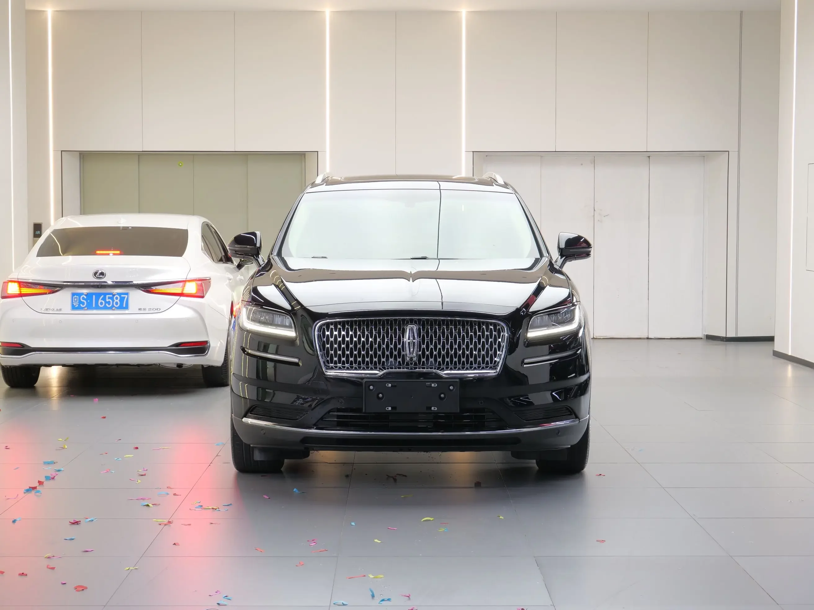 Lincoln navigator  из Китая