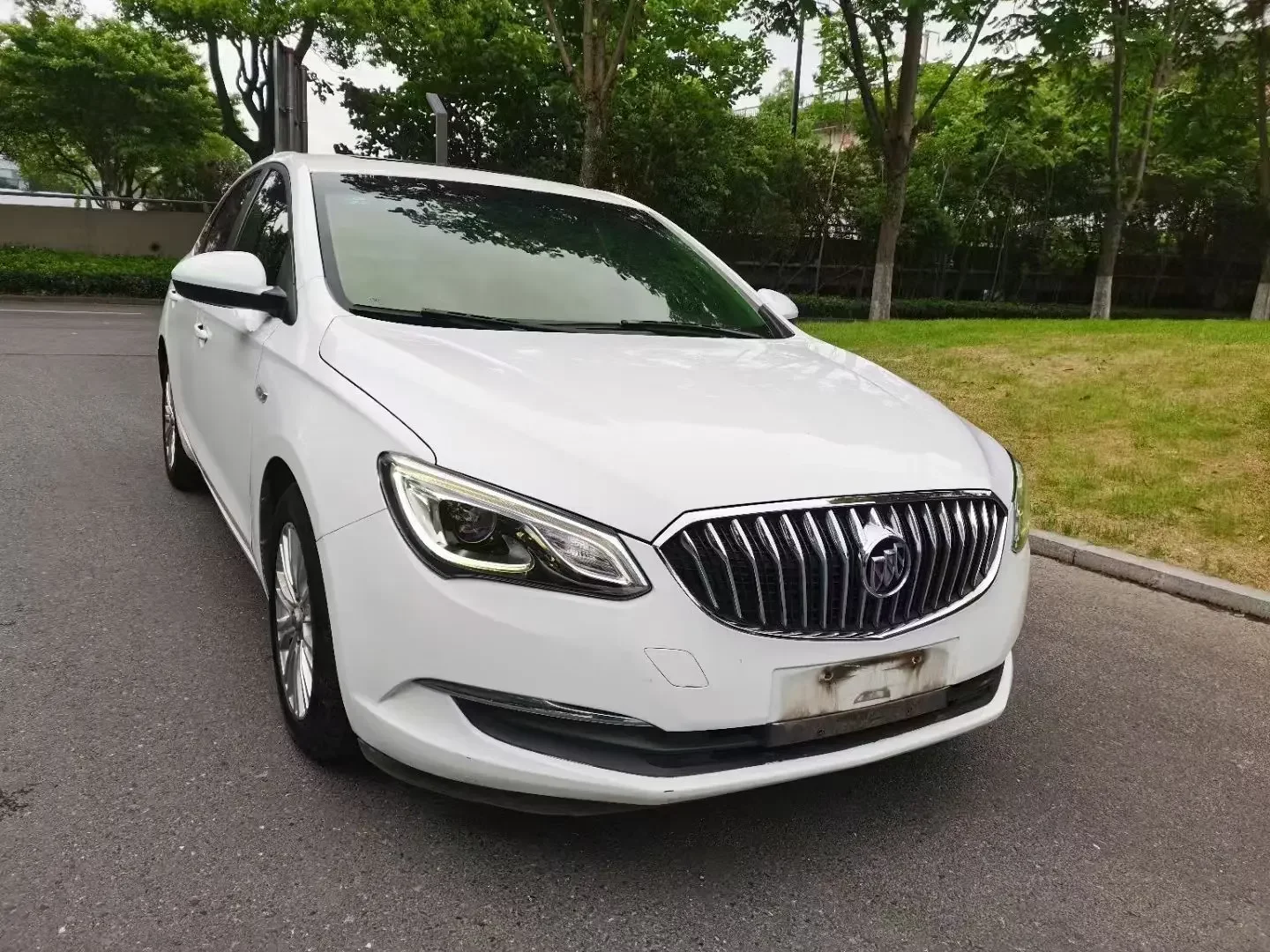 Buick Yinglang