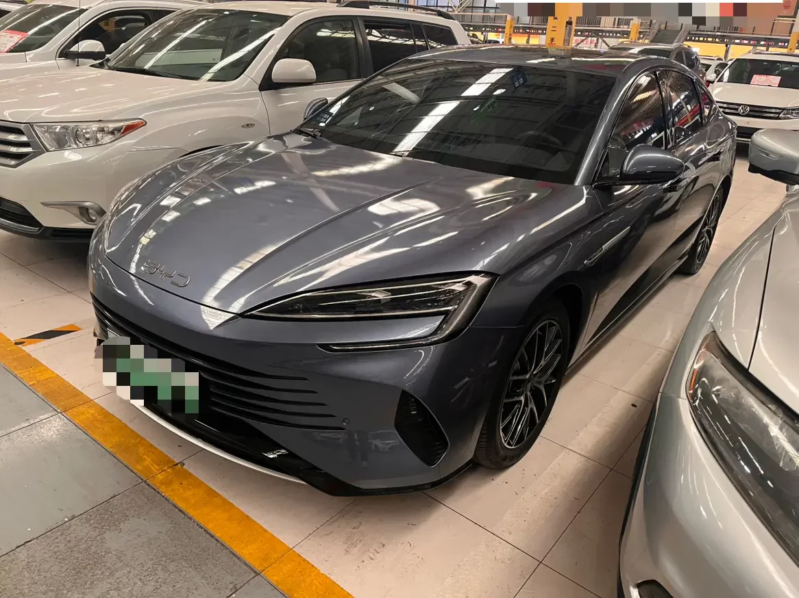 BYD Seal 07DM