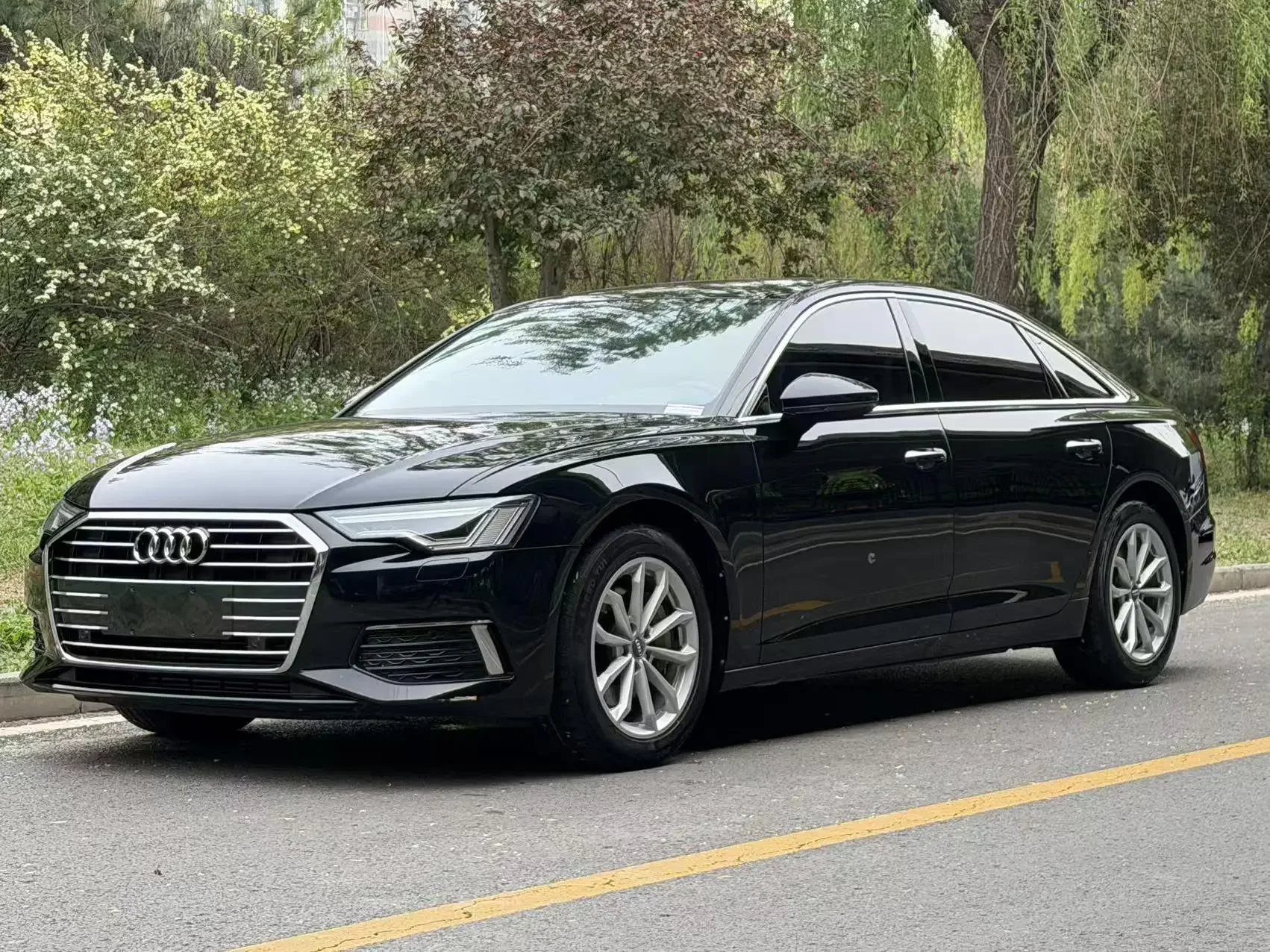 Audi A6L  из Китая
