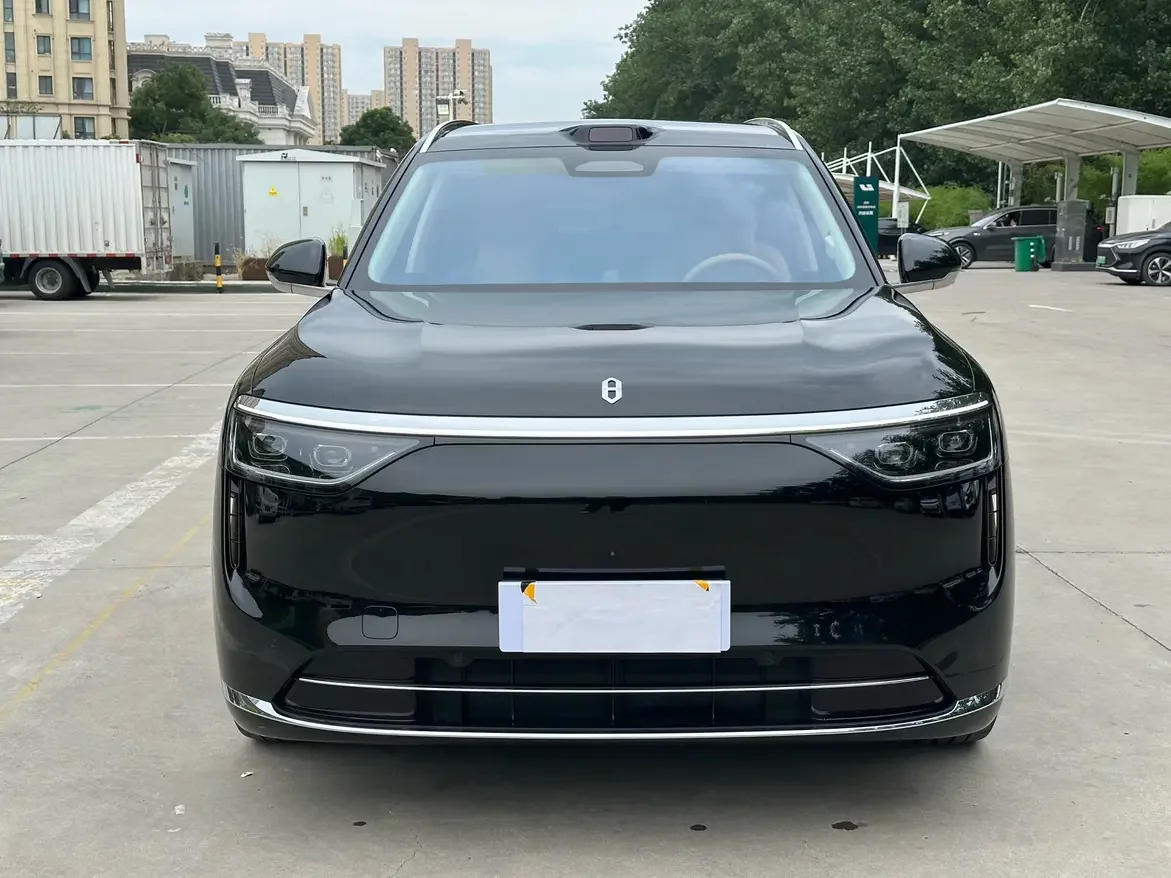 AITO QJM8  из Китая