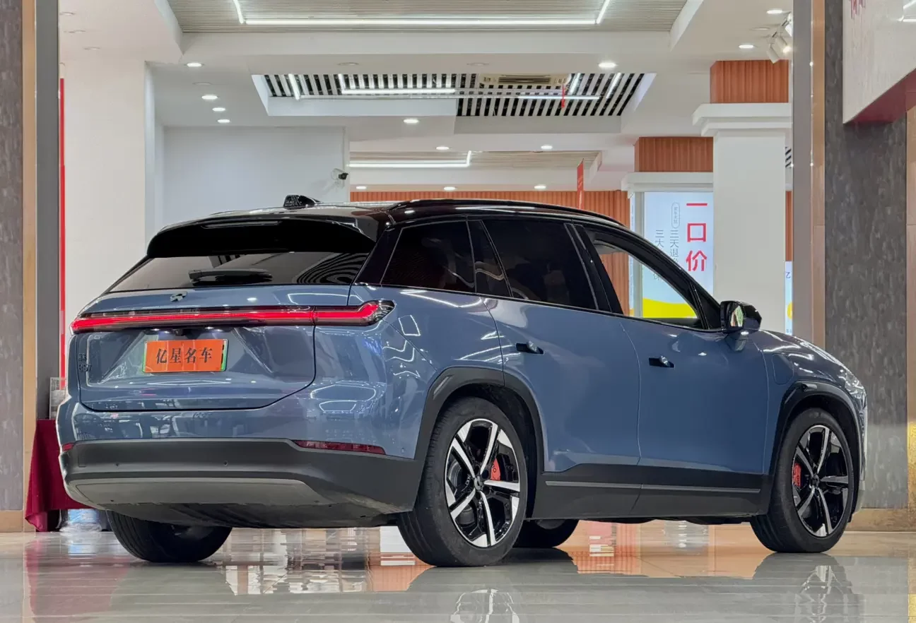 NIO ES7