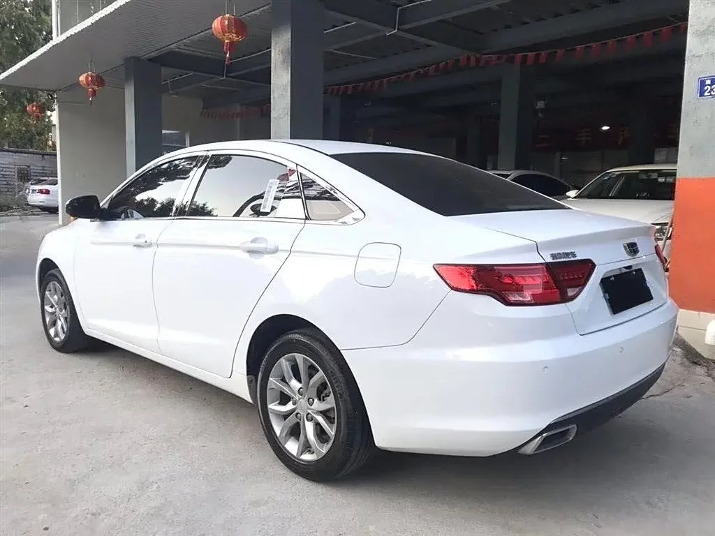 Geely Emgrand GL