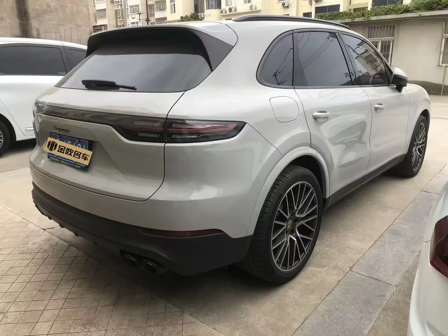 Porsche Cayenne