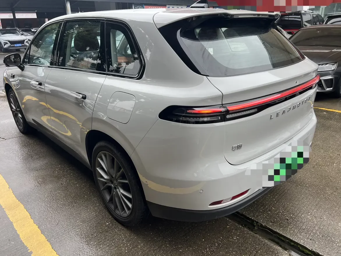 Leapmotor Zero running C10