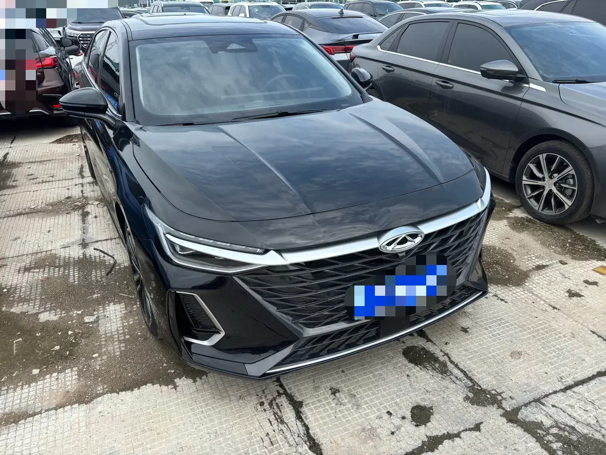 Chery Arrizo 8