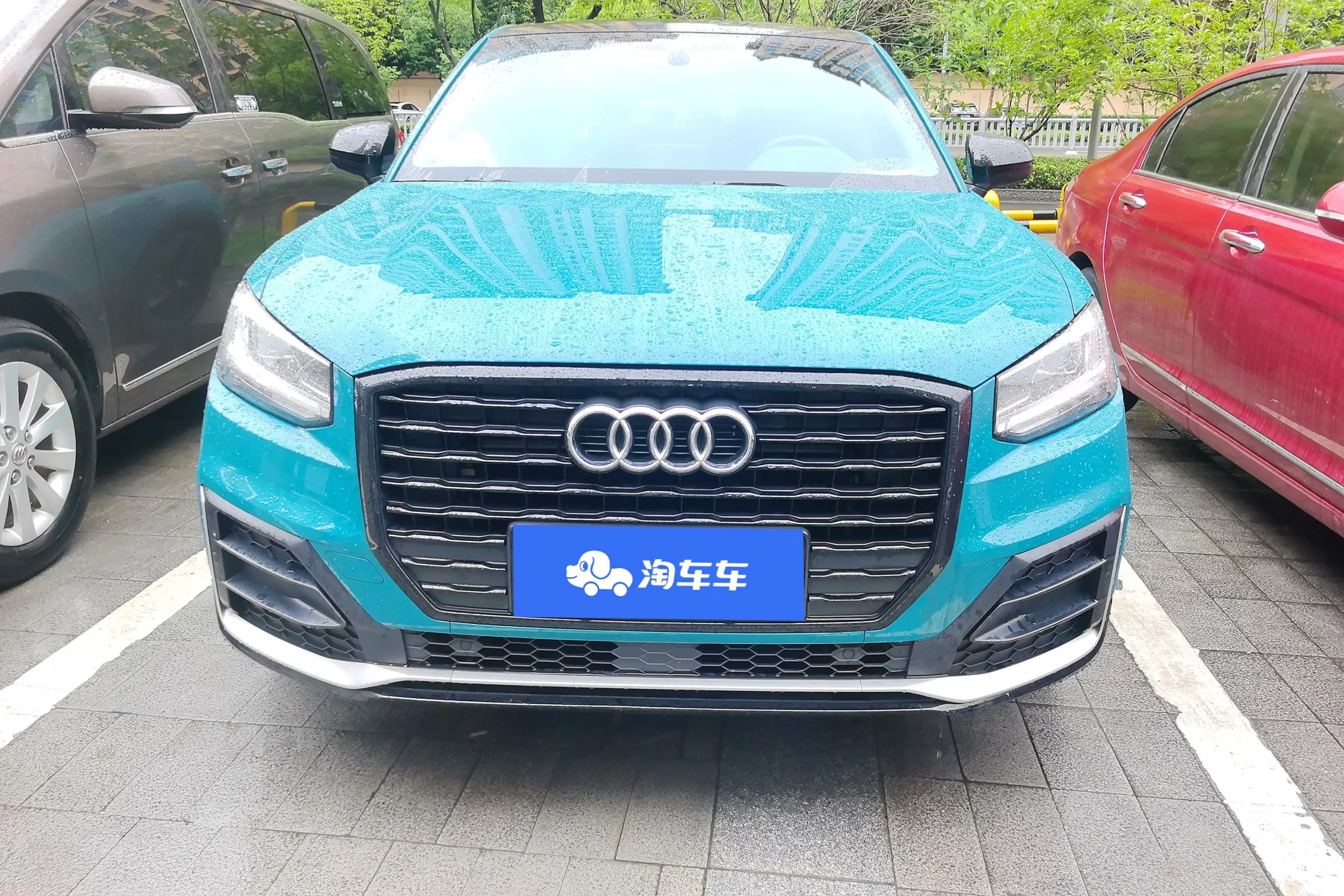 Audi Q2L