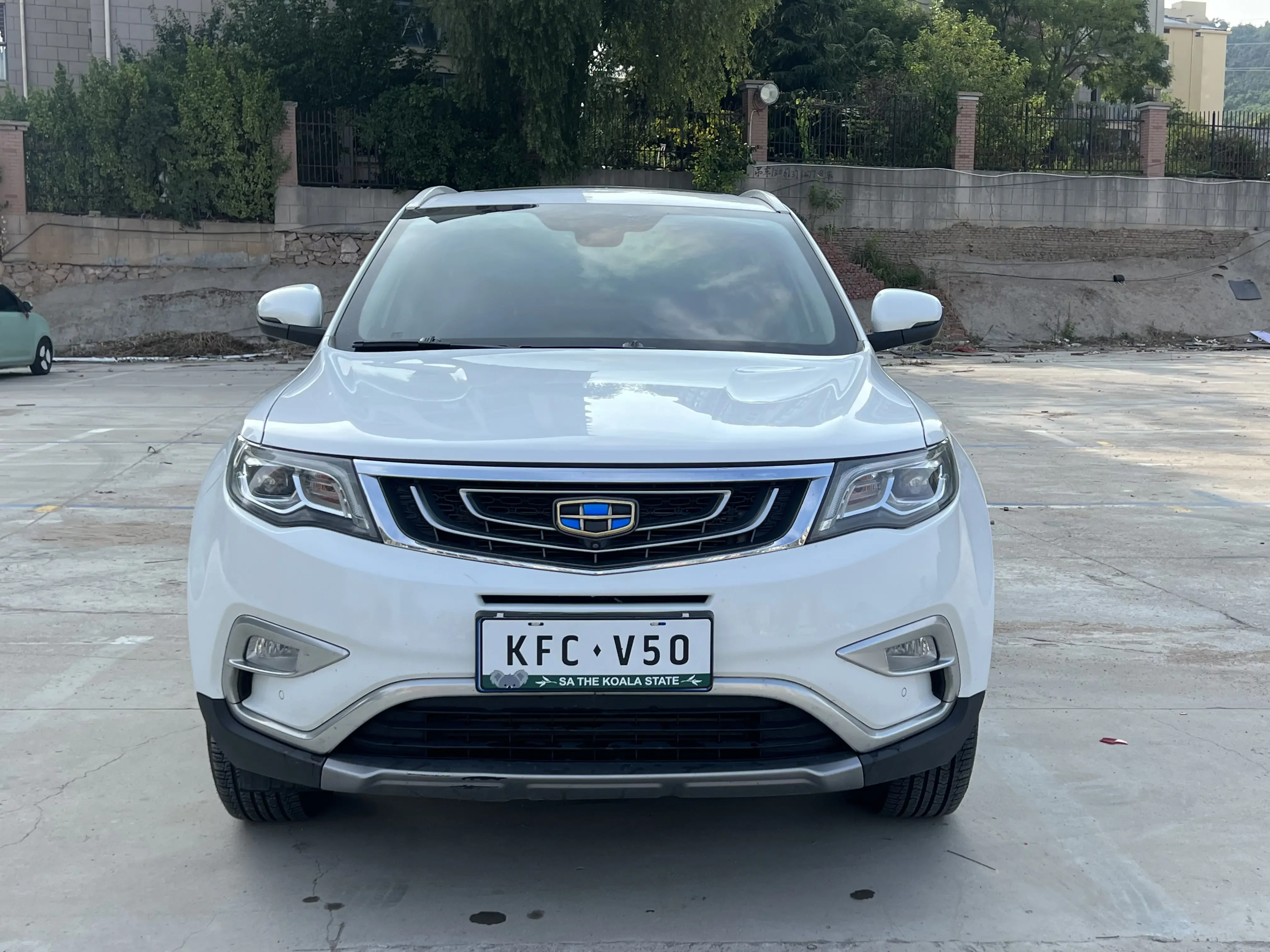 Geely Atlas