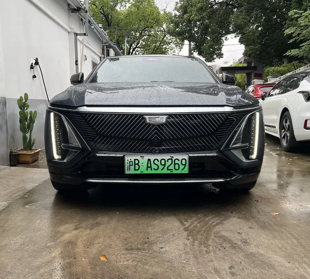 Cadillac IQ Ruige