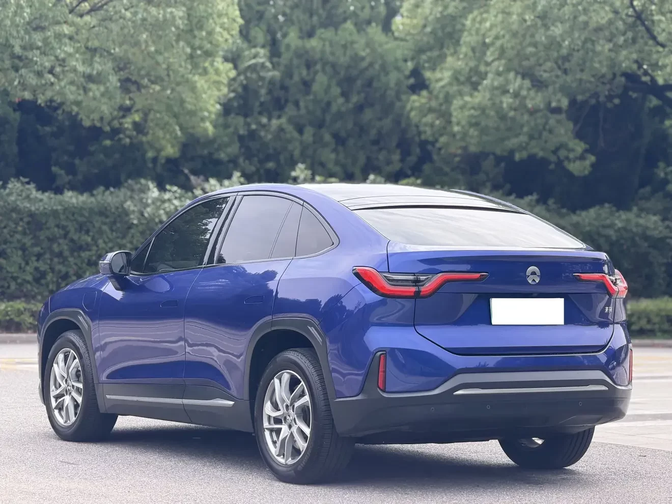 NIO EC6