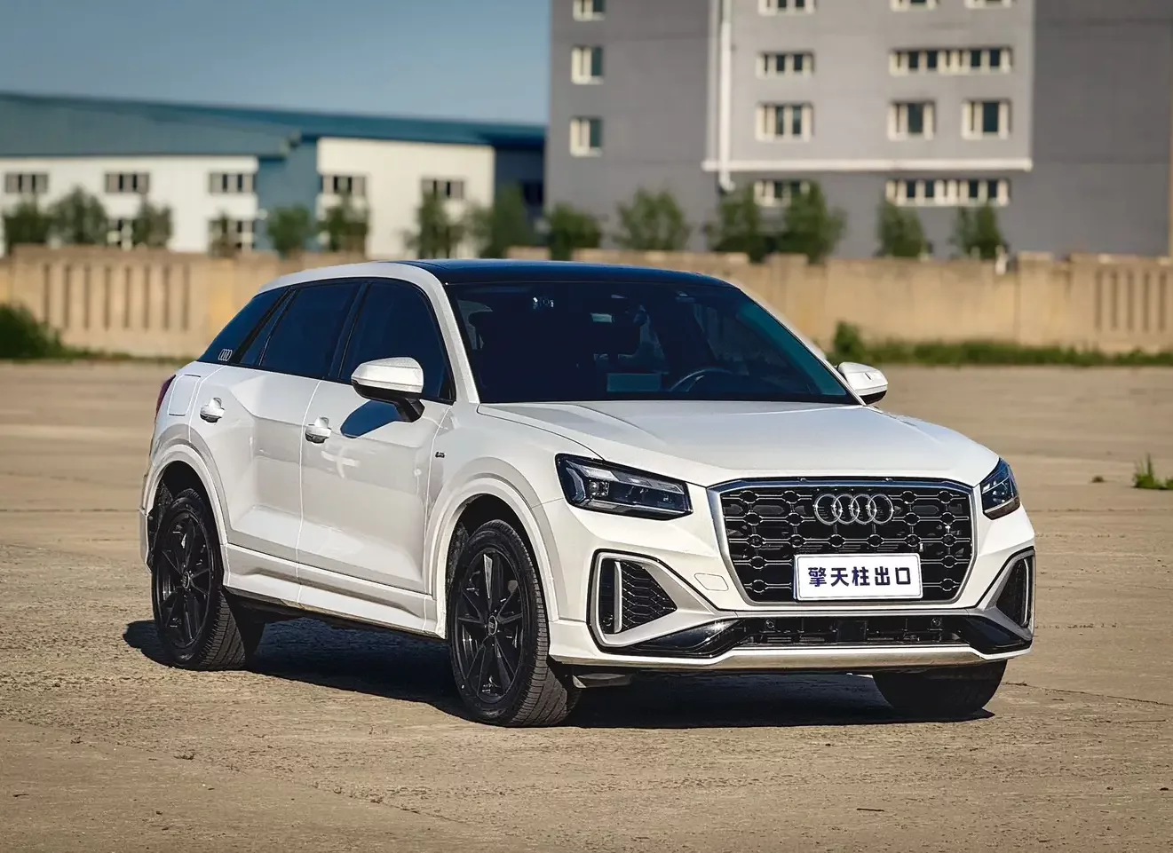 Audi Q2L