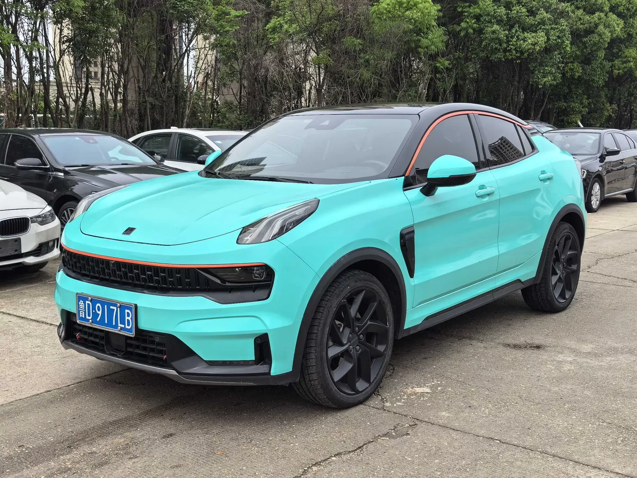 Lynk & Co 05