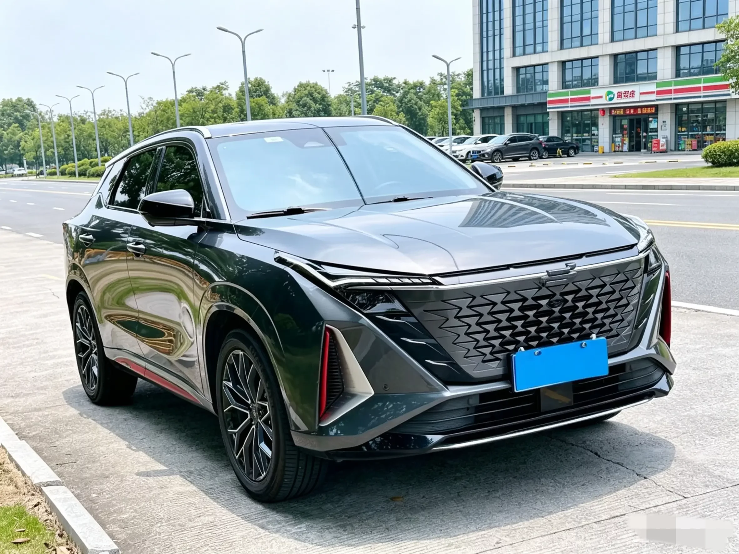 Oshan Changan Auchan Z6