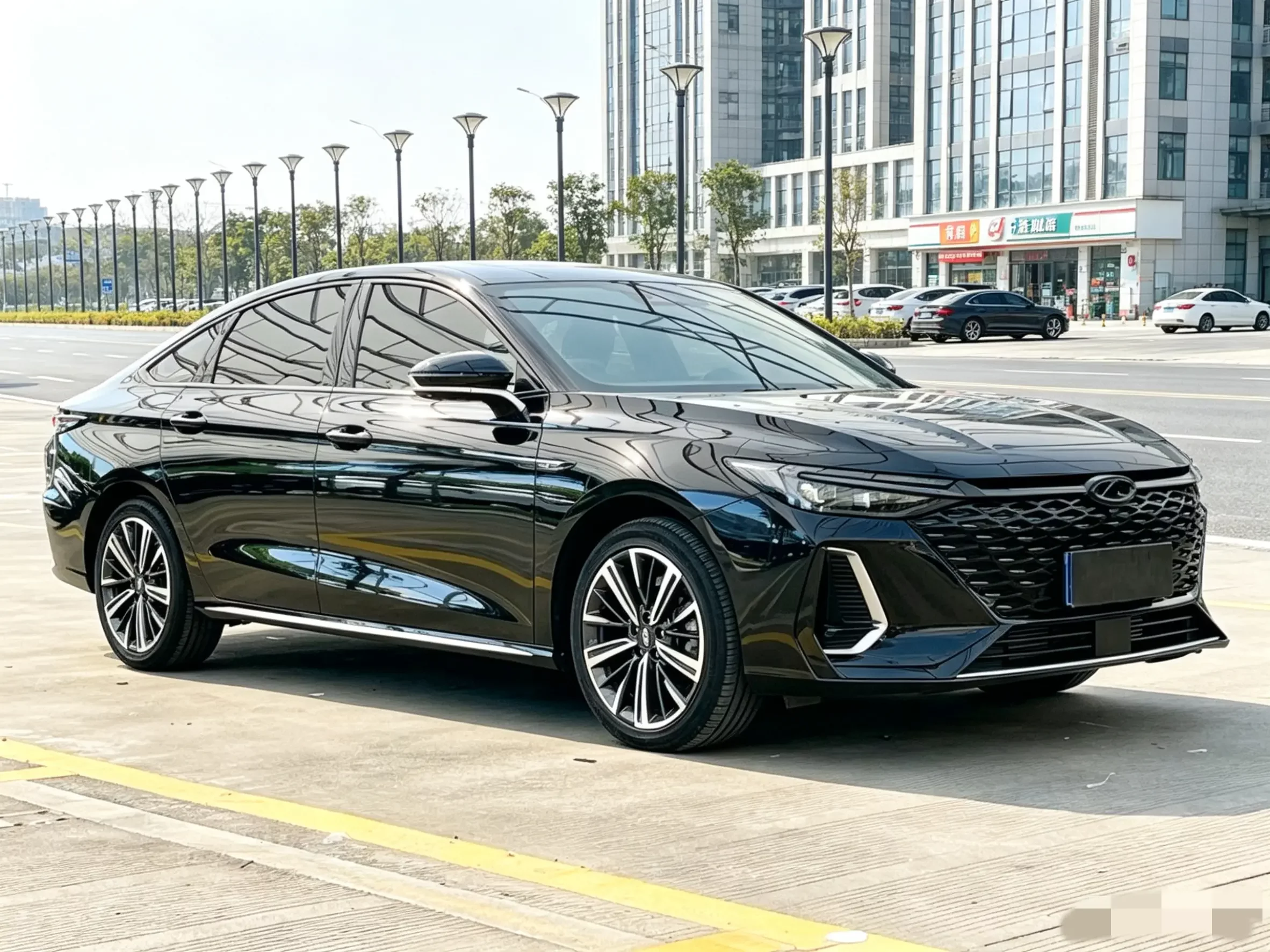 Chery Arrizo 8