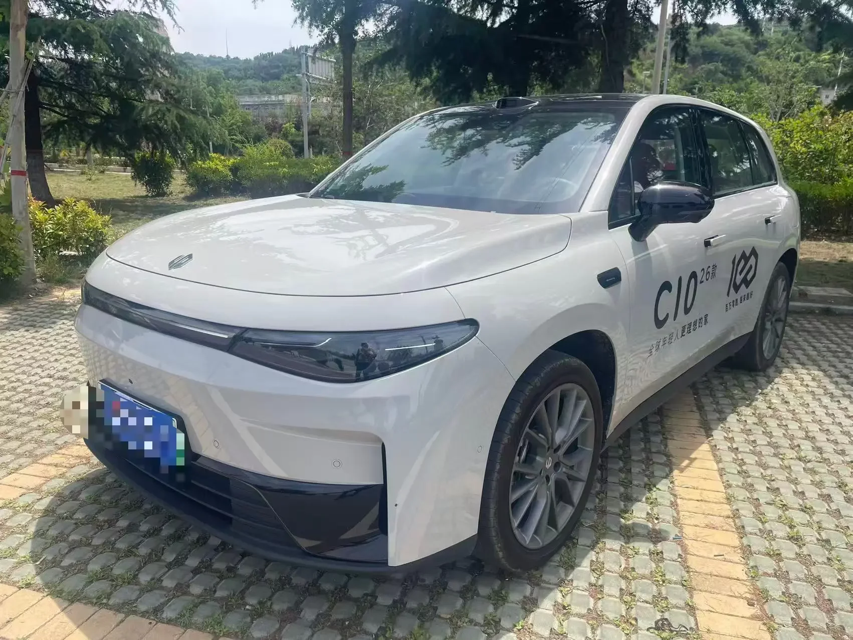 Leapmotor Zero running C10