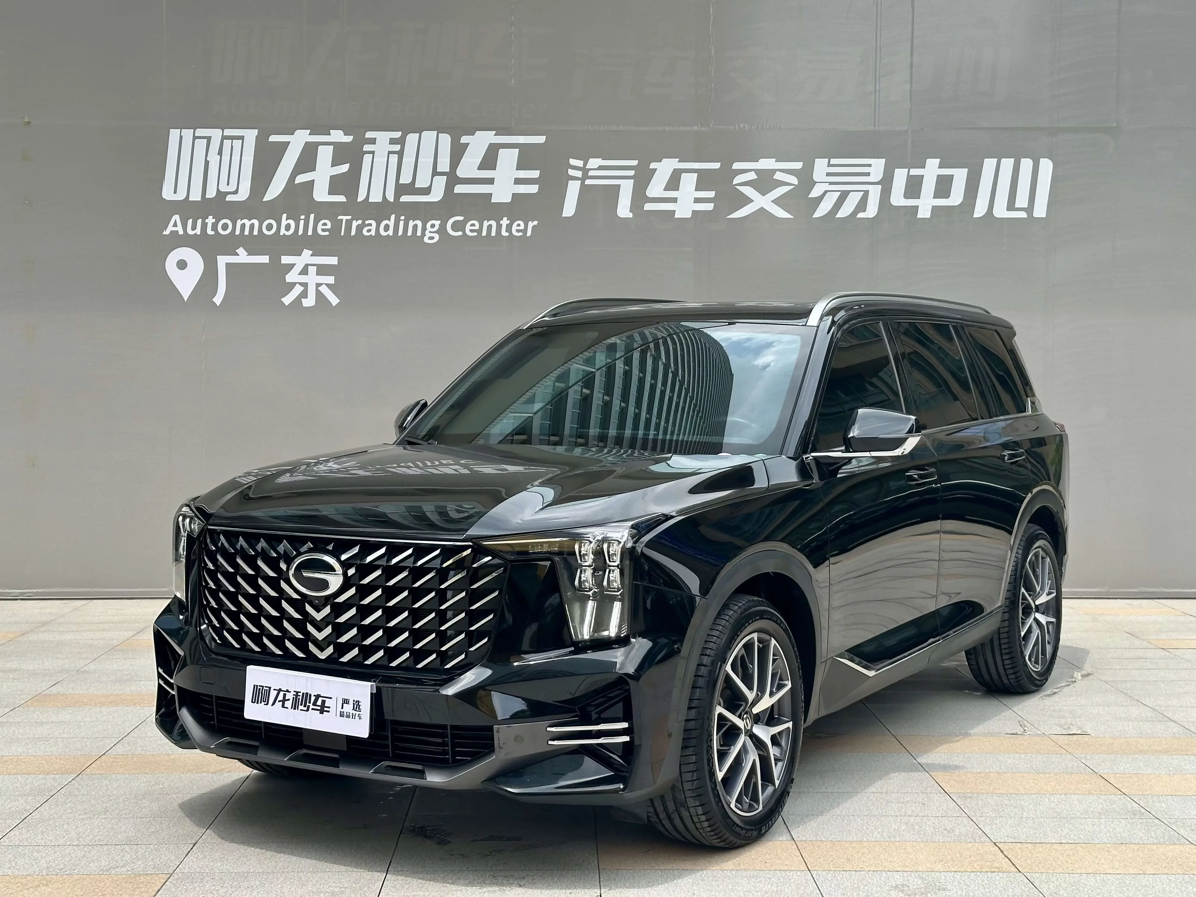 GAC Trumpchi GS8  из Китая