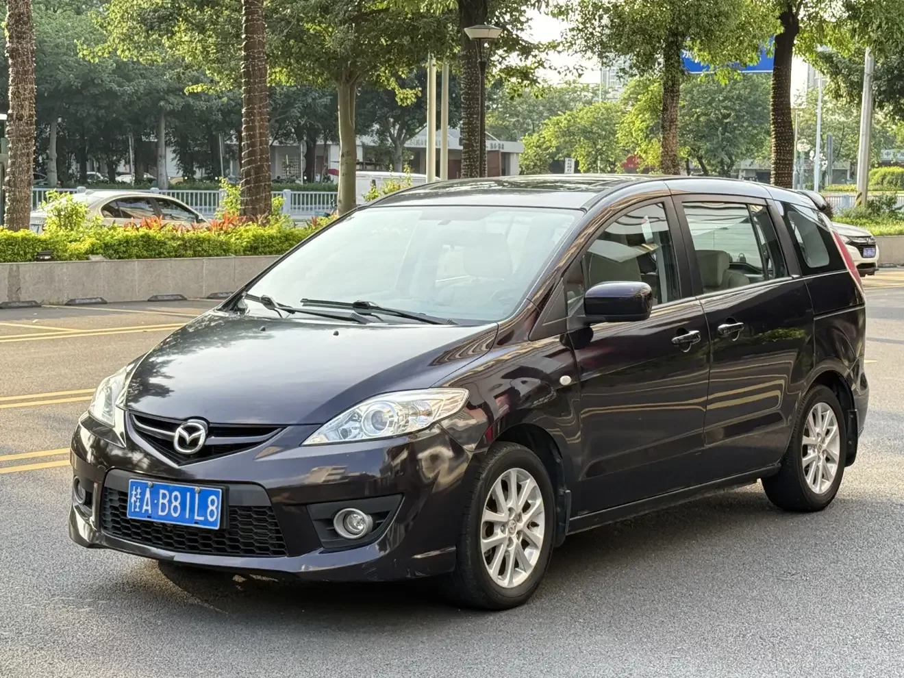 Mazda 5