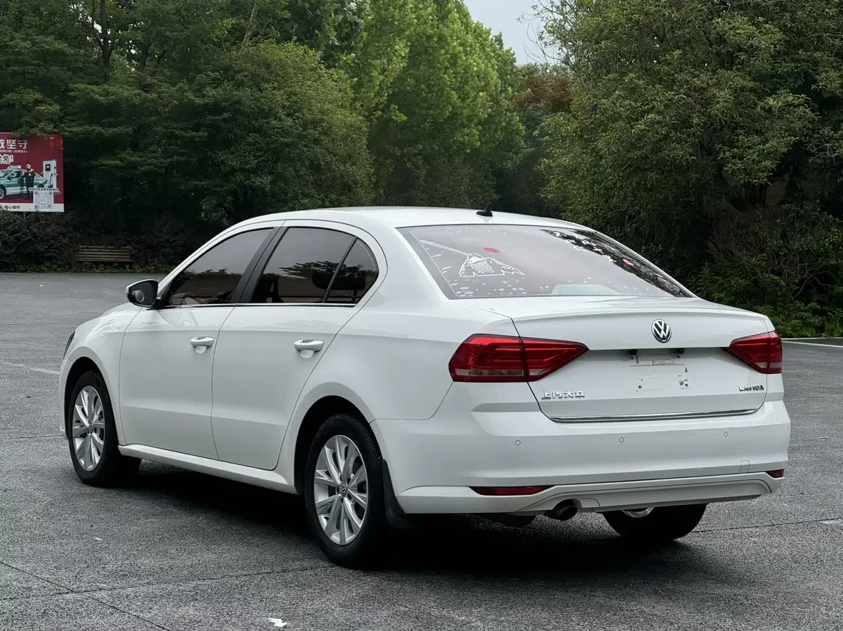 Volkswagen Lavida