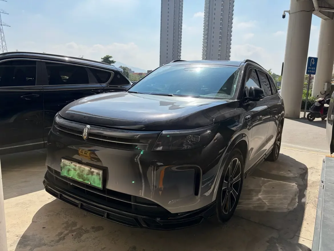 AITO M7