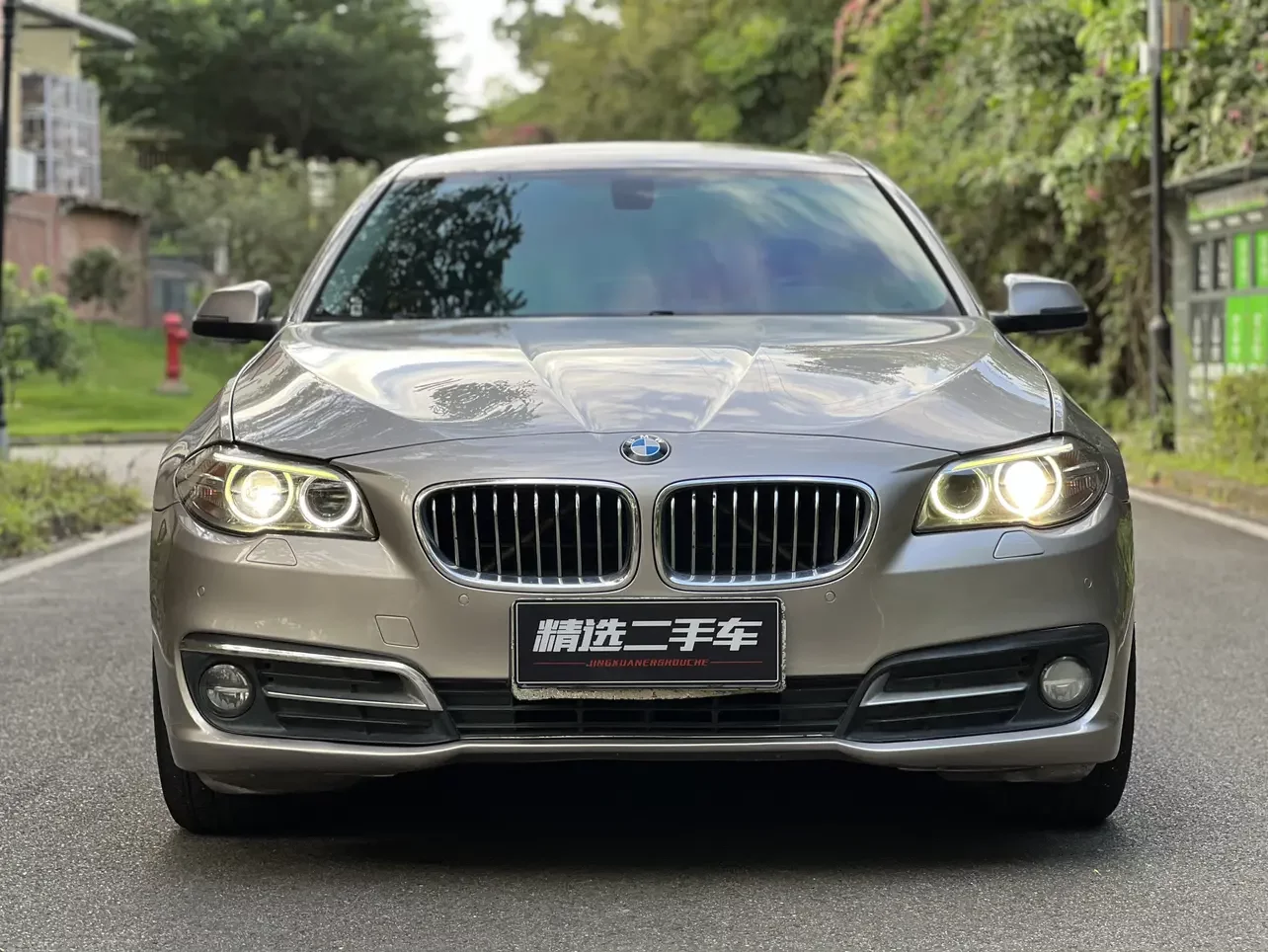 BMW 5 Series  из Китая