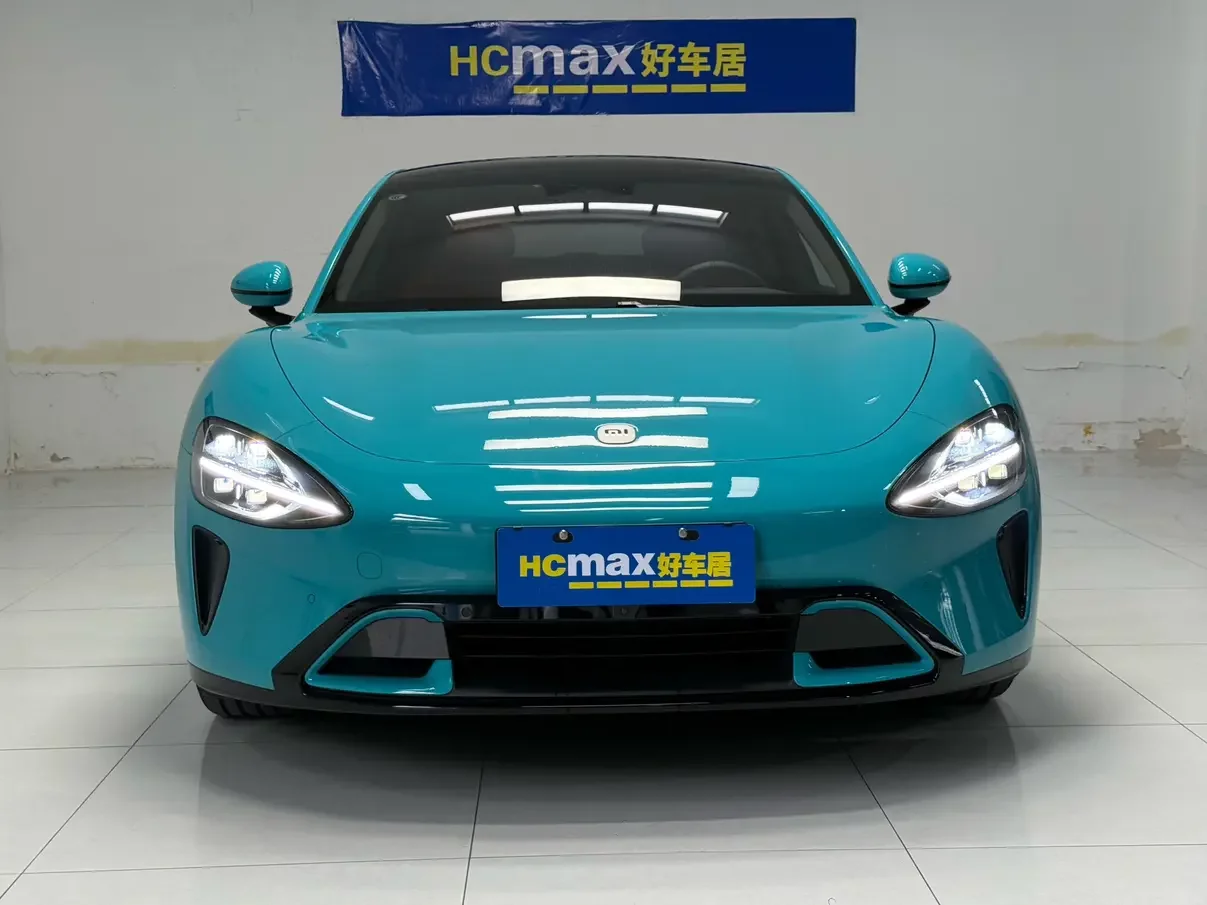 Xiaomi car Xiaomi SU7  из Китая