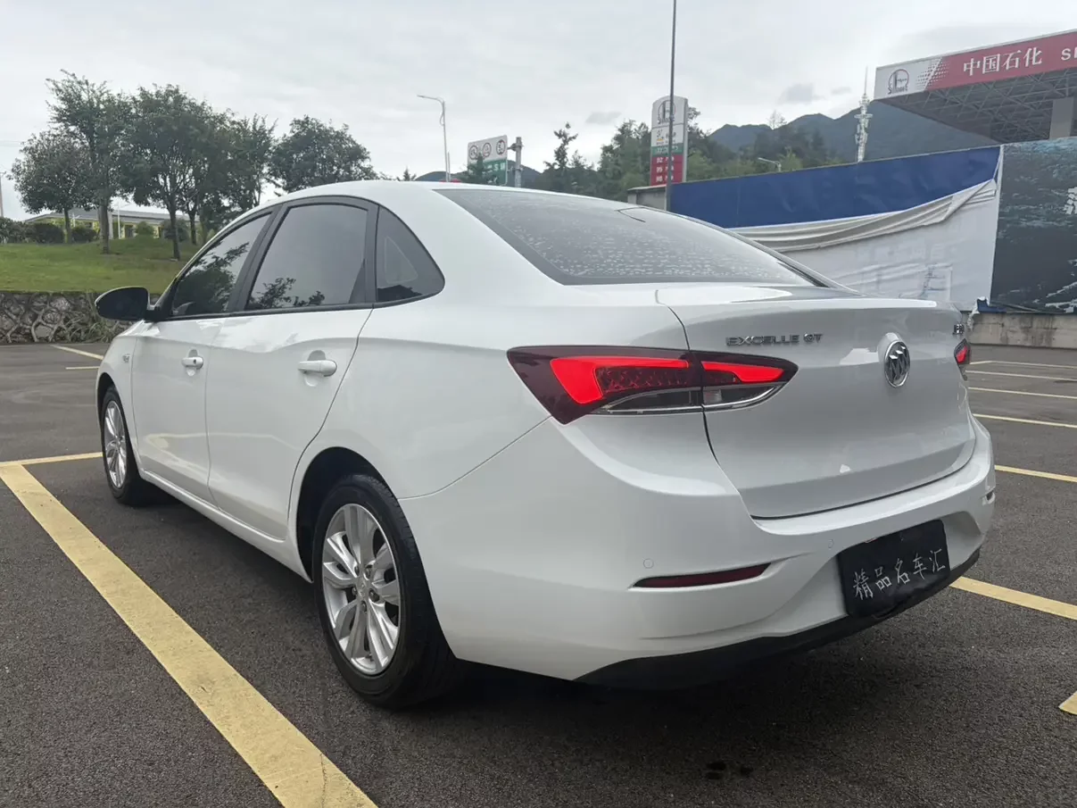 Buick Yinglang