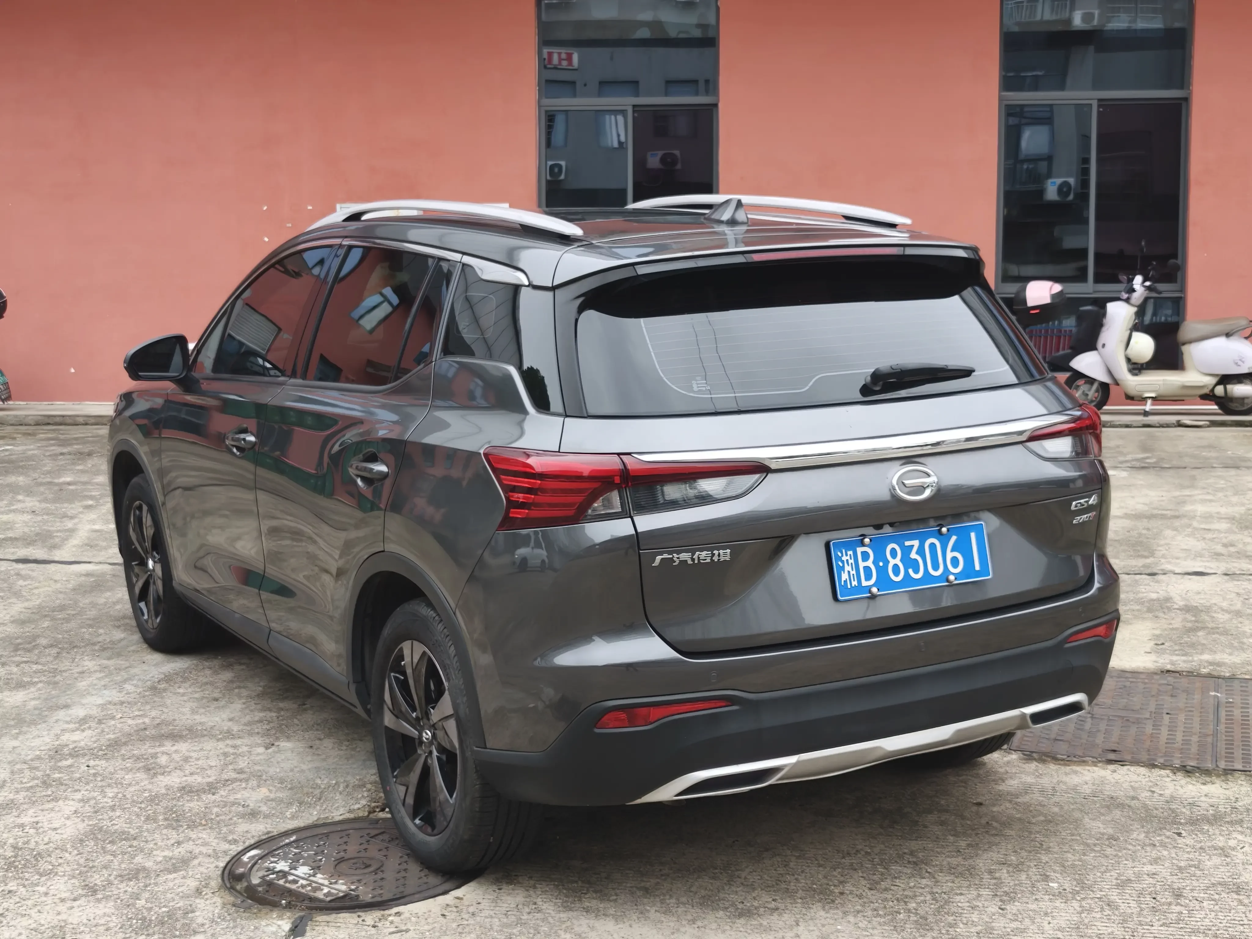 GAC Trumpchi GS4