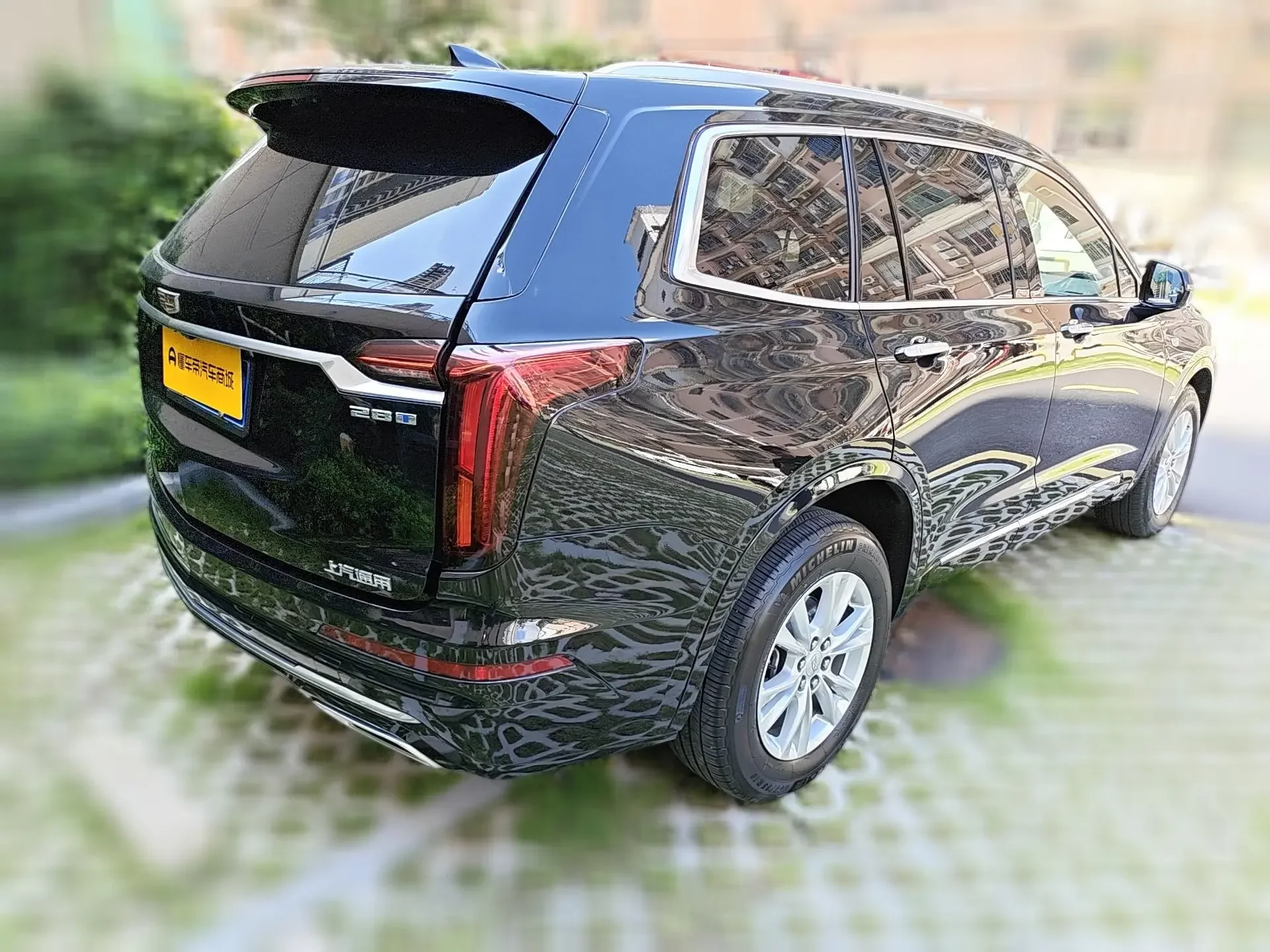 Cadillac XT6