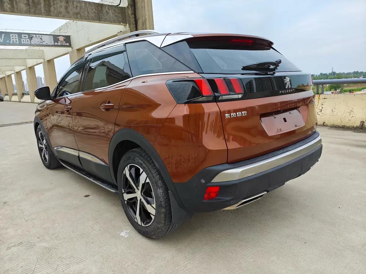 Peugeot 4008