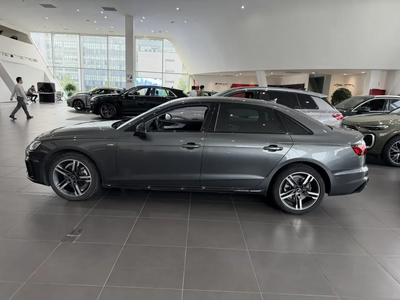 Audi A4L