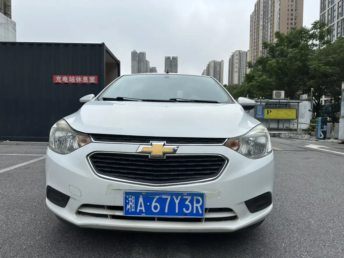 Chevrolet Sail  из Китая