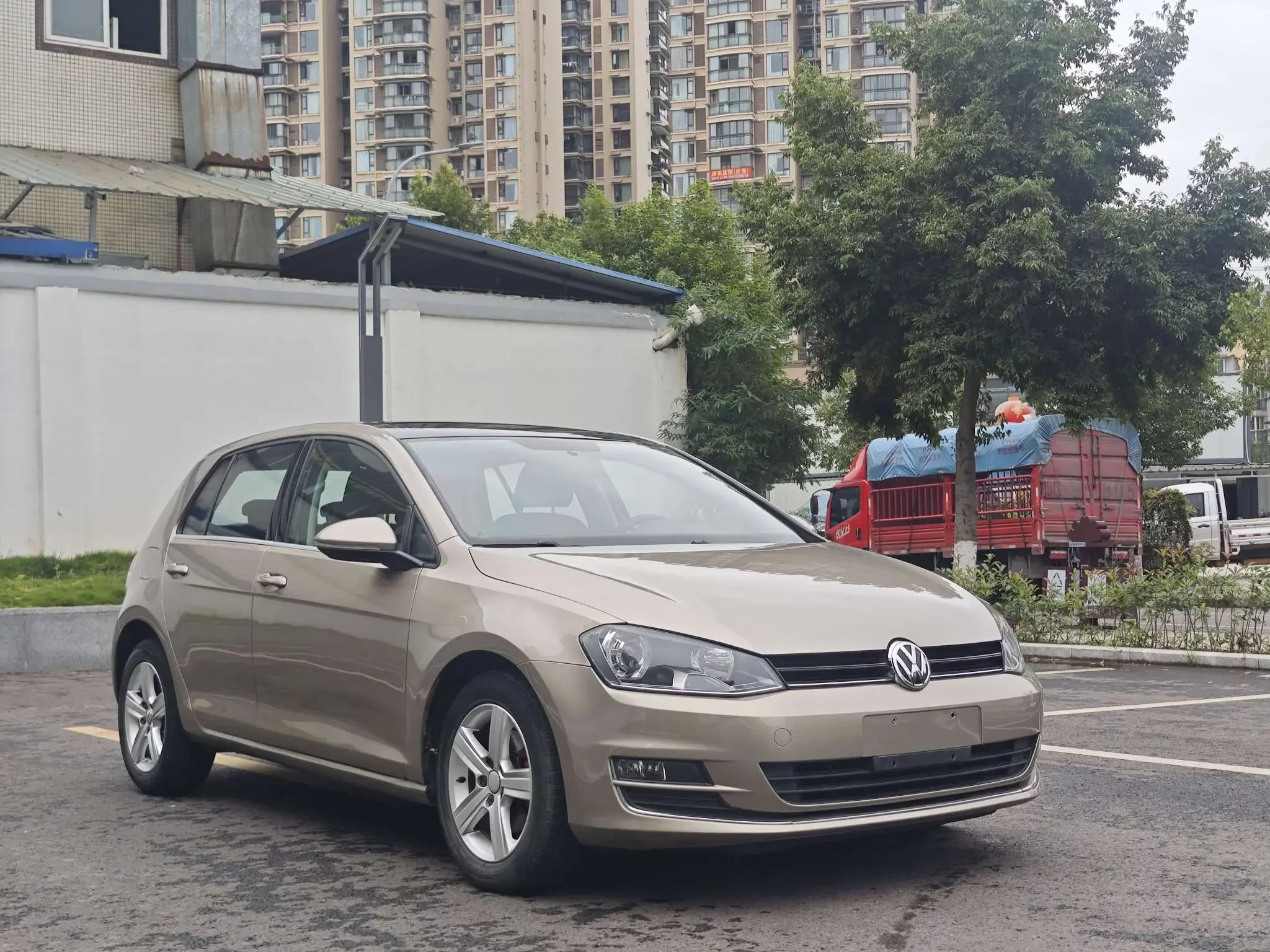 Volkswagen golf
