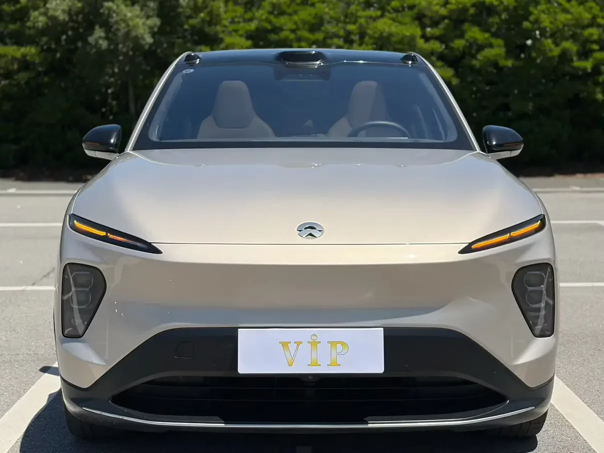 NIO EC7  из Китая
