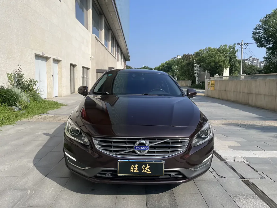 Volvo S60
