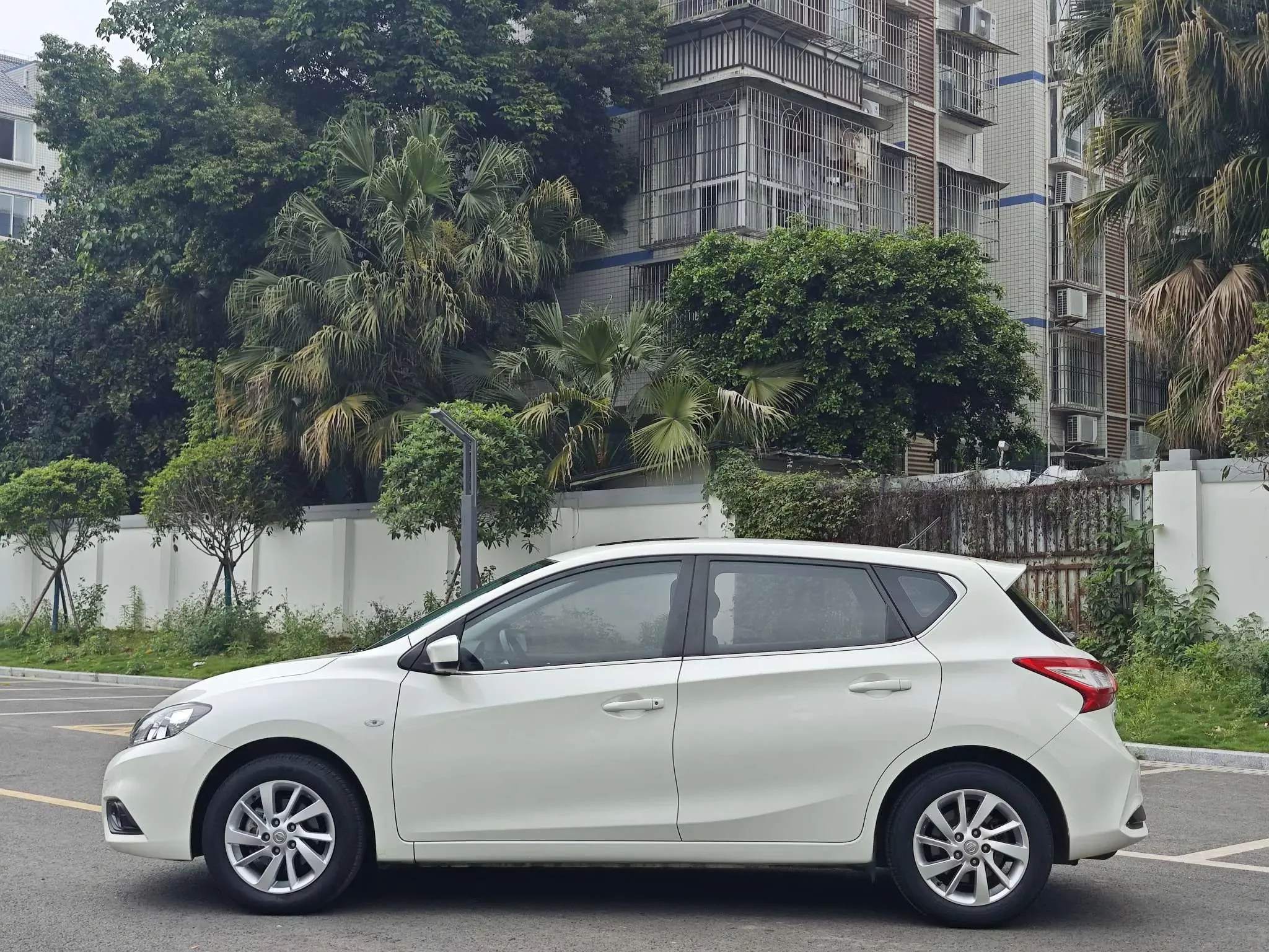 Nissan Tiida