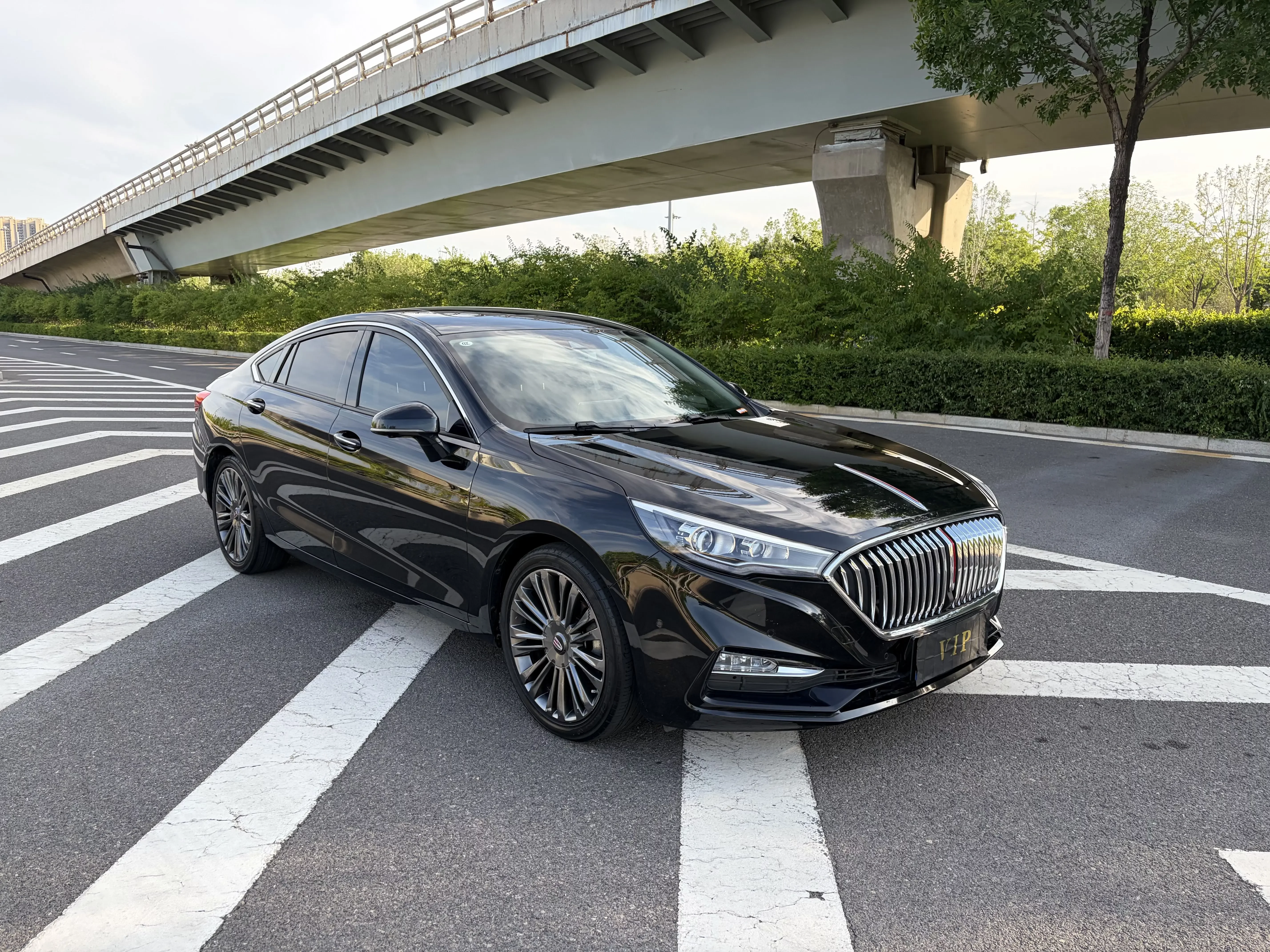 Hongqi H5 classic