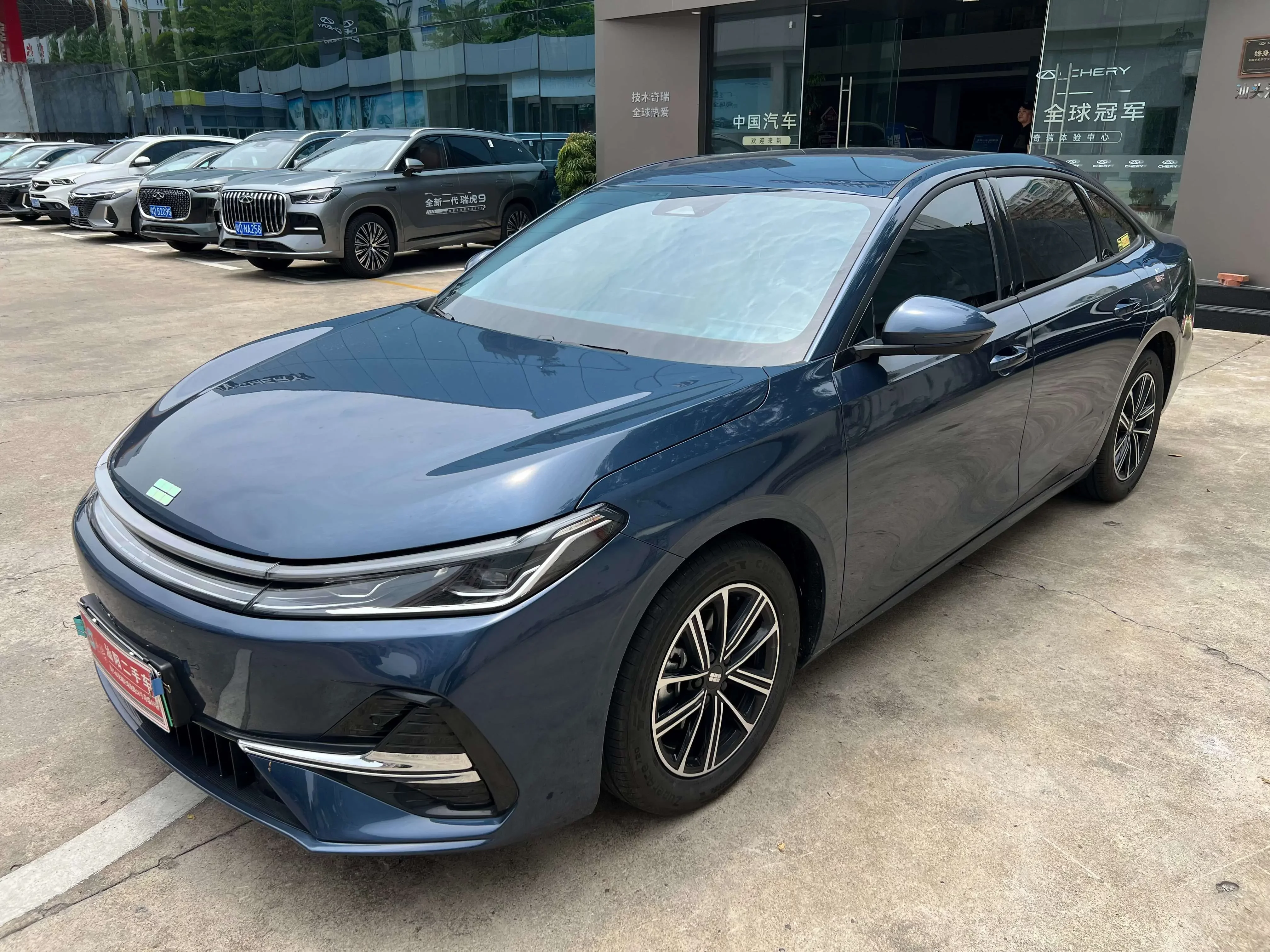 Geely Galaxy A7 EM