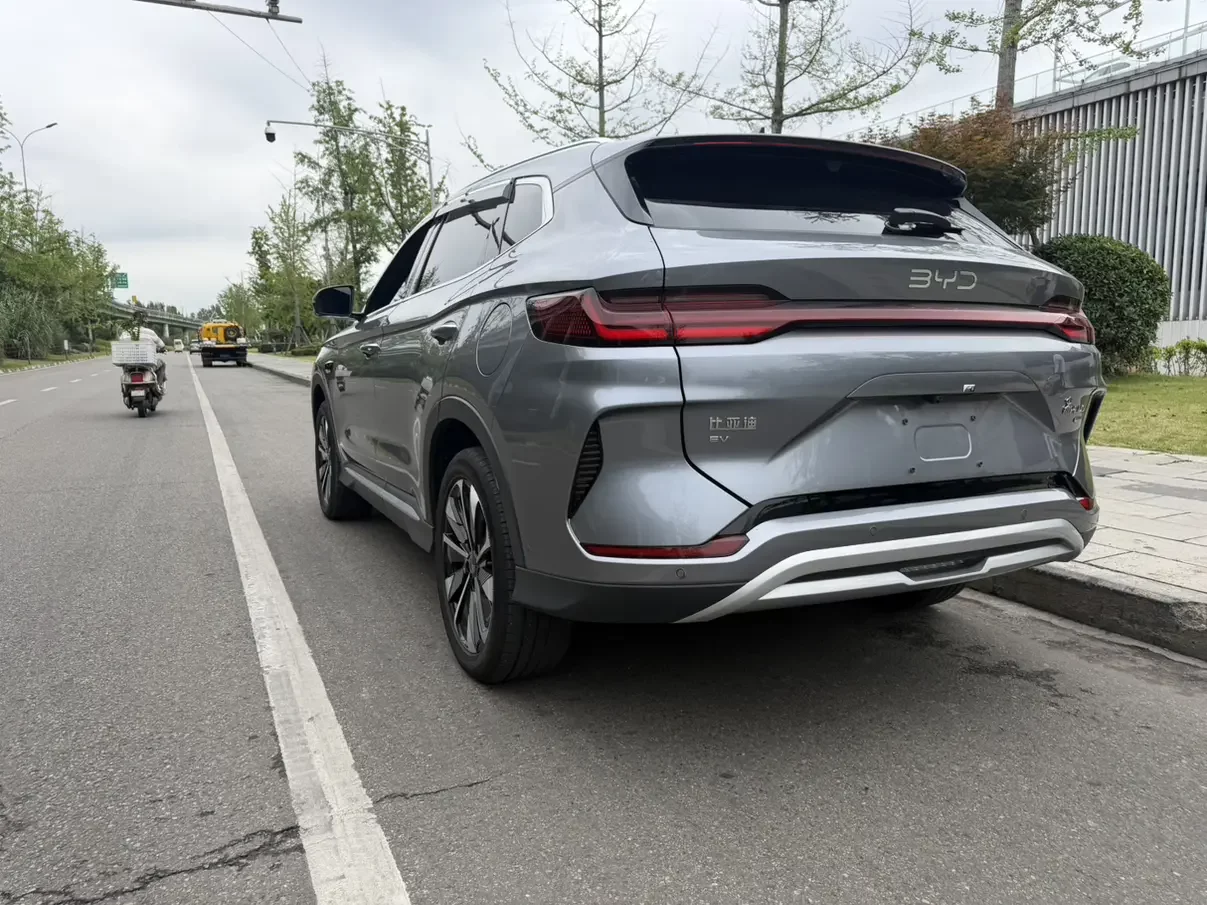 BYD Song PLUS EV