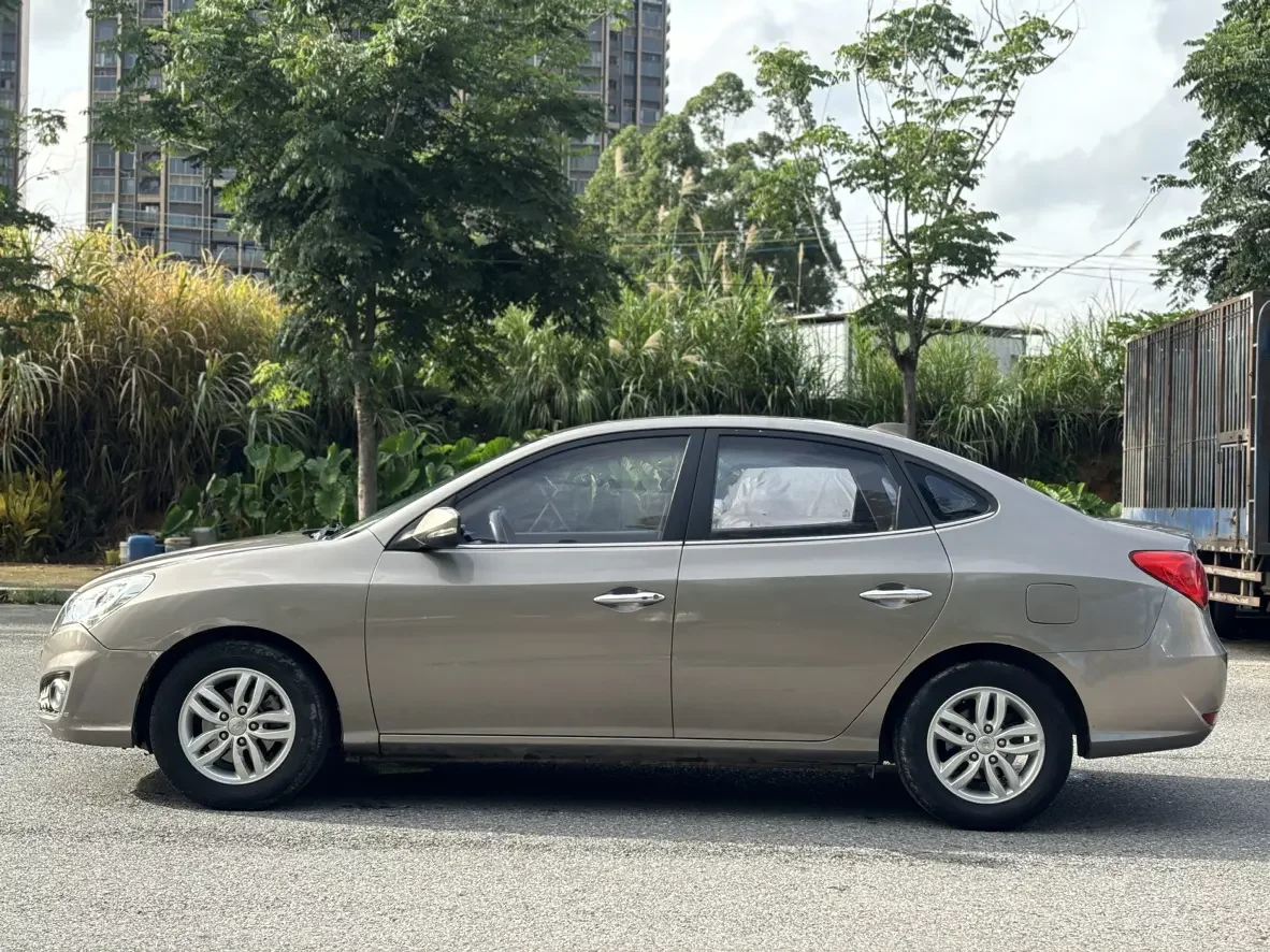 Hyundai Joyful