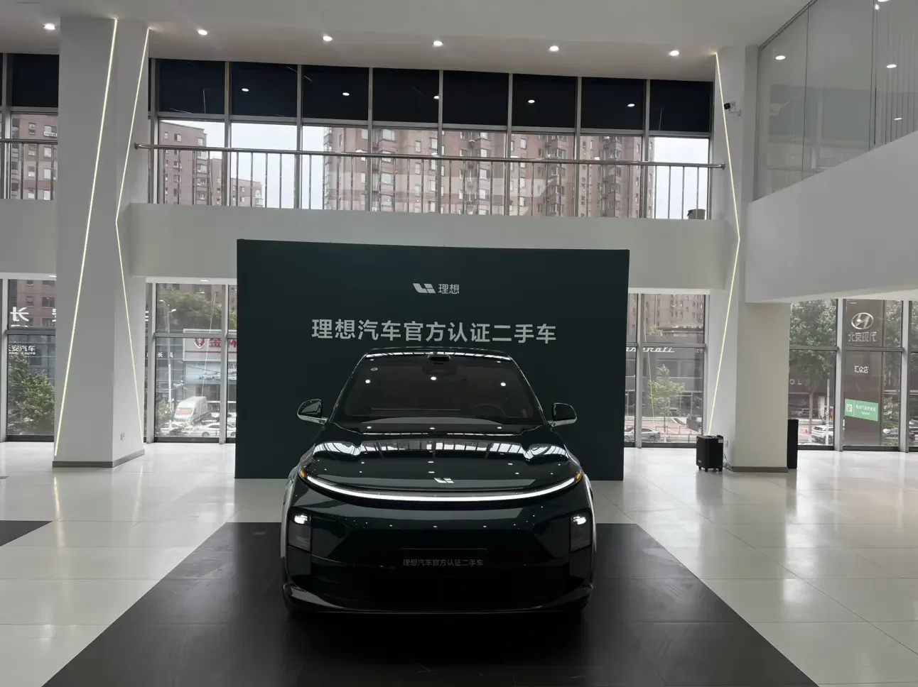 Lixiang L6