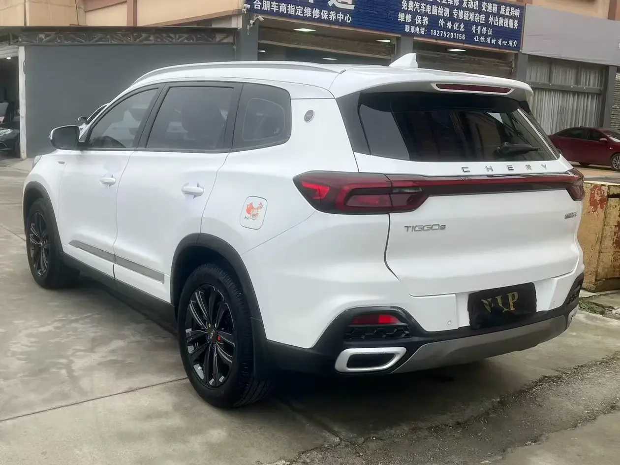 Chery Tiggo 8