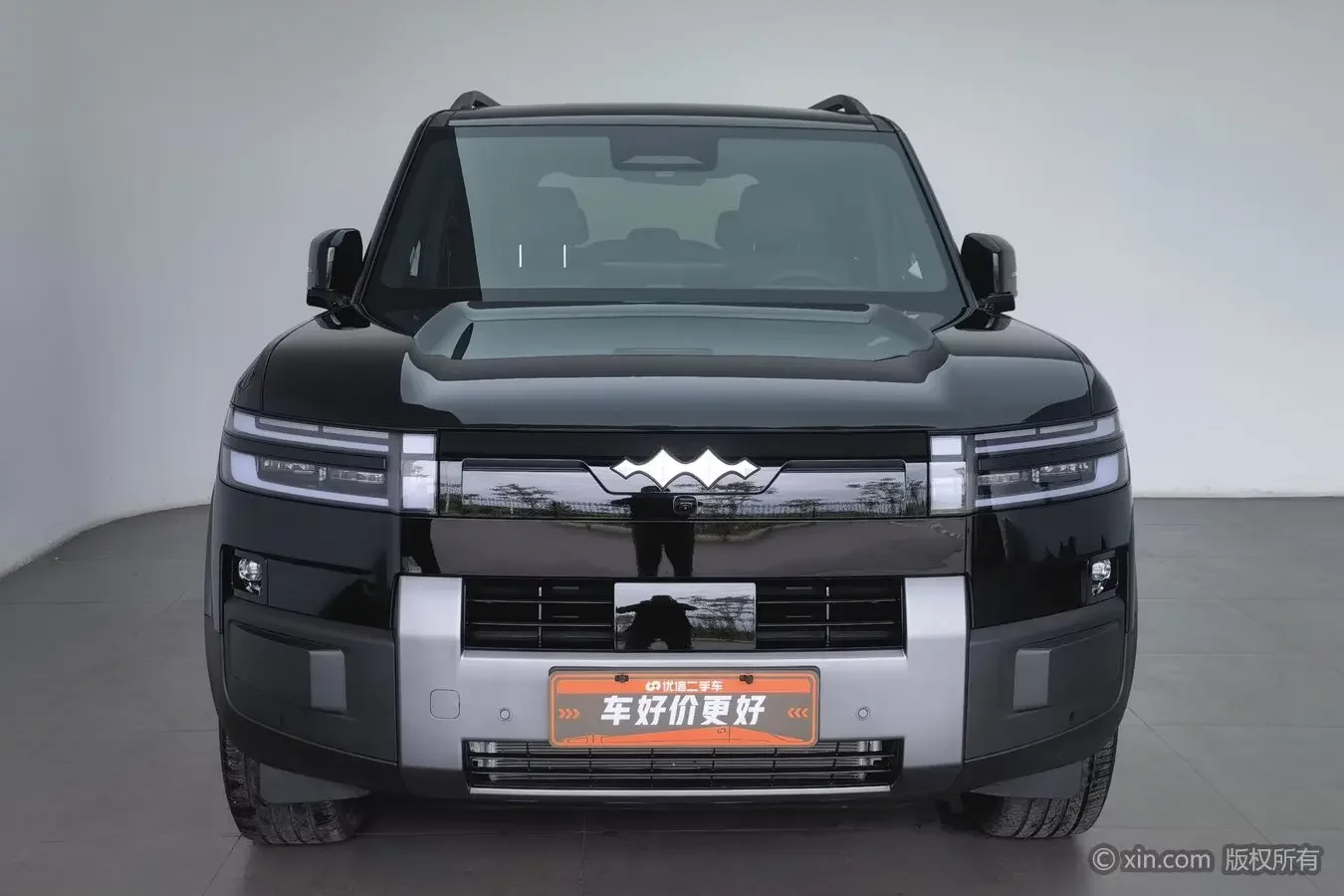 BYD Leopard Titanium 7 PHEV