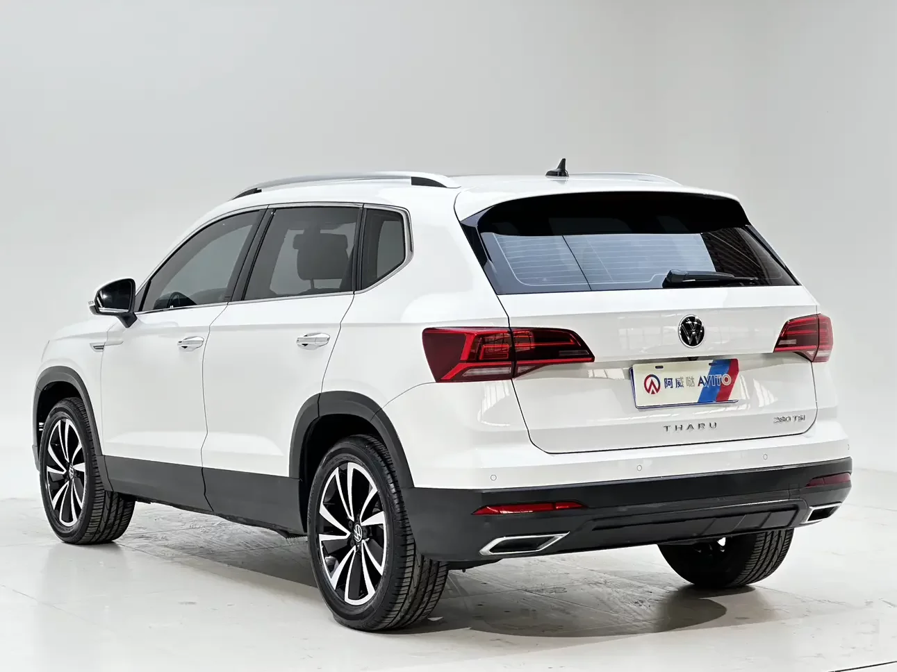 Volkswagen Tharu
