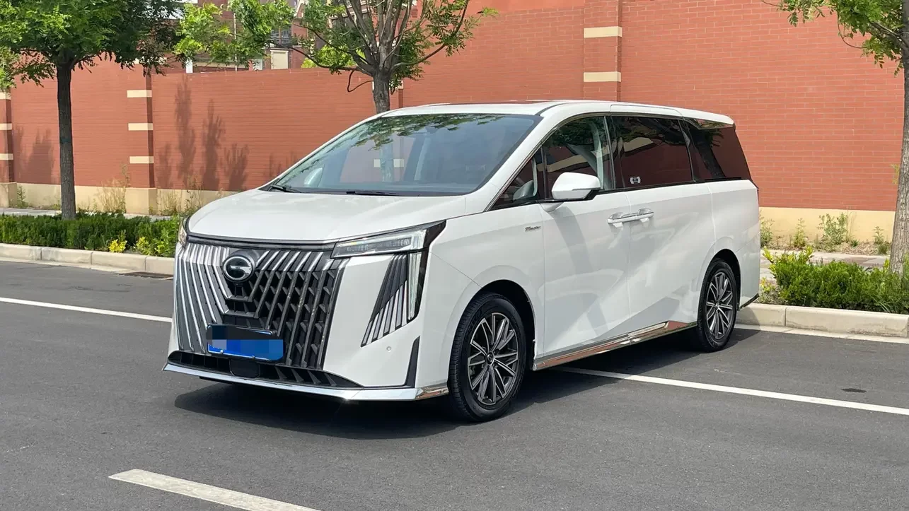 GAC Trumpchi M8