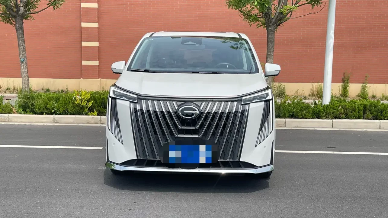GAC Trumpchi M8