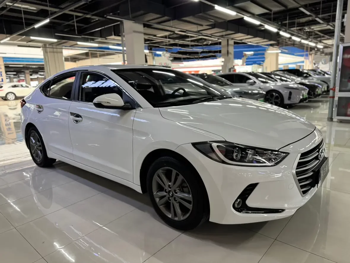 Hyundai lead