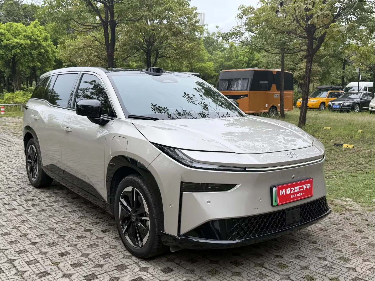 Toyota Bozhi 3X
